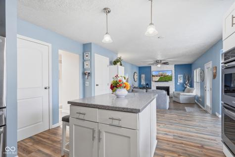 721 Creston Point Circle Indianapolis IN 46239