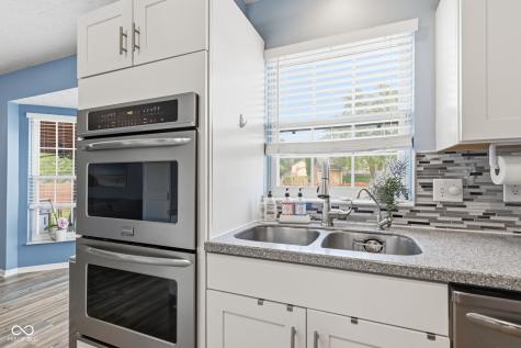 721 Creston Point Circle Indianapolis IN 46239