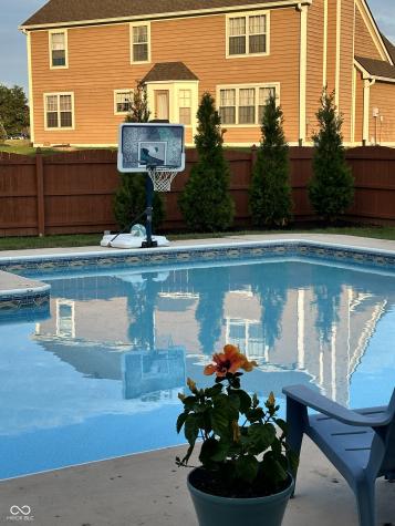 721 Creston Point Circle Indianapolis IN 46239