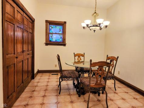239 E 11th Street Indianapolis IN 46202