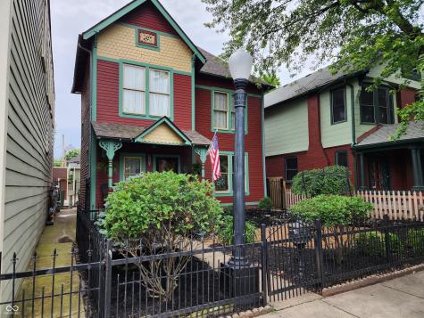 239 E 11th Street Indianapolis IN 46202