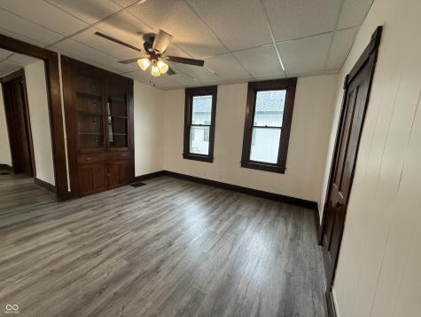 52 N Hinman Street Columbus IN 47201