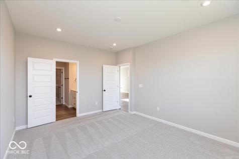 882 Rosebud Lane Greenfield IN 46140