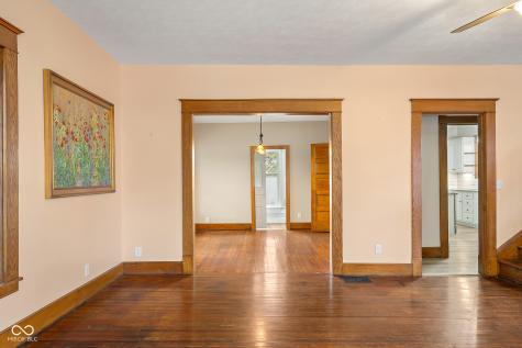 818 Sycamore Street Columbus IN 47201