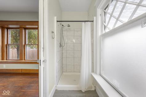 818 Sycamore Street Columbus IN 47201