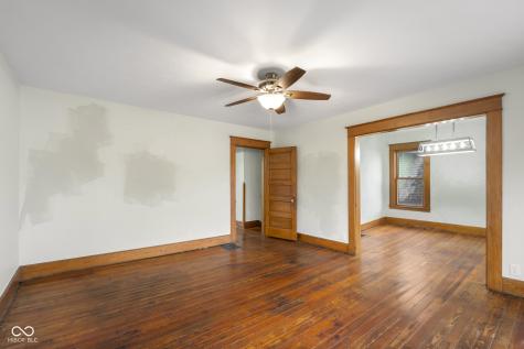 818 Sycamore Street Columbus IN 47201