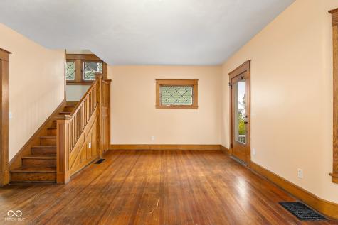818 Sycamore Street Columbus IN 47201
