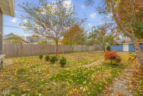 818 Sycamore Street Columbus IN 47201