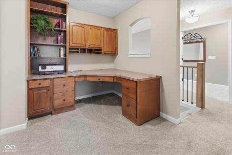 9070 Iris Lane Zionsville IN 46077