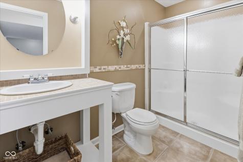 9070 Iris Lane Zionsville IN 46077
