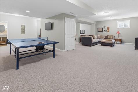 9070 Iris Lane Zionsville IN 46077