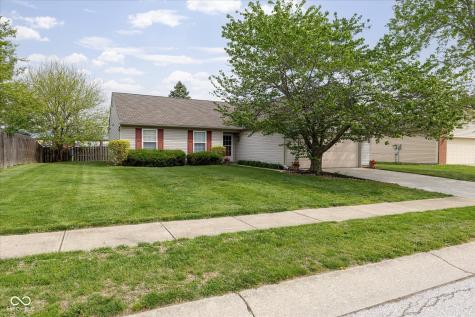 1226 Meadowood Drive Danville IN 46122