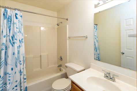 1226 Meadowood Drive Danville IN 46122