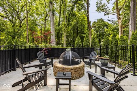 654 E 79th Street Indianapolis IN 46240