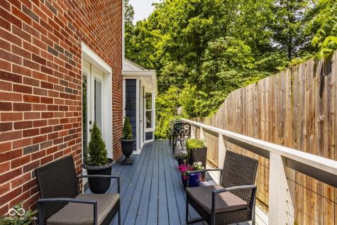 654 E 79th Street Indianapolis IN 46240