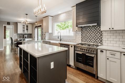 654 E 79th Street Indianapolis IN 46240