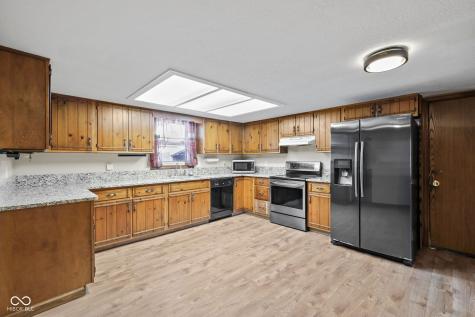 725 Summitcrest Drive Indianapolis IN 46241