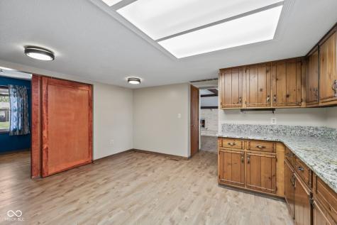 725 Summitcrest Drive Indianapolis IN 46241
