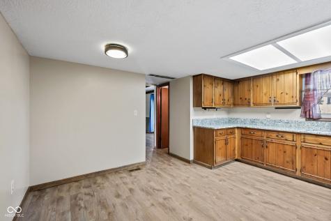 725 Summitcrest Drive Indianapolis IN 46241