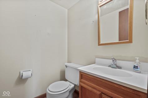 725 Summitcrest Drive Indianapolis IN 46241