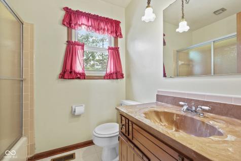 725 Summitcrest Drive Indianapolis IN 46241