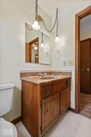 725 Summitcrest Drive Indianapolis IN 46241