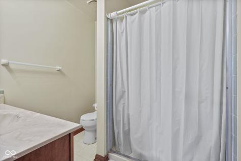 725 Summitcrest Drive Indianapolis IN 46241