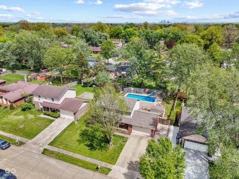 725 Summitcrest Drive Indianapolis IN 46241