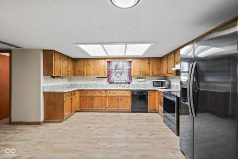 725 Summitcrest Drive Indianapolis IN 46241