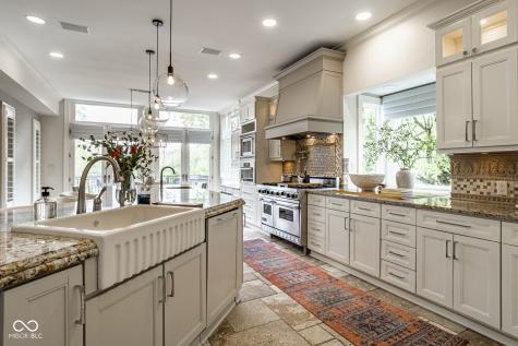 7779 Ridge Road Indianapolis IN 46240
