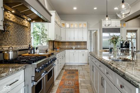 7779 Ridge Road Indianapolis IN 46240