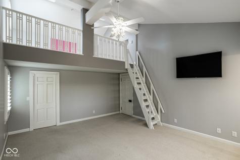 7779 Ridge Road Indianapolis IN 46240