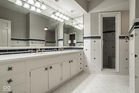 7779 Ridge Road Indianapolis IN 46240