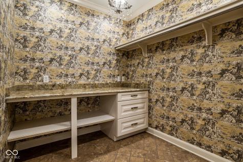 7779 Ridge Road Indianapolis IN 46240