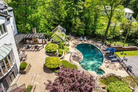 7779 Ridge Road Indianapolis IN 46240