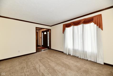 1120 Williamsburg Lane Zionsville IN 46077