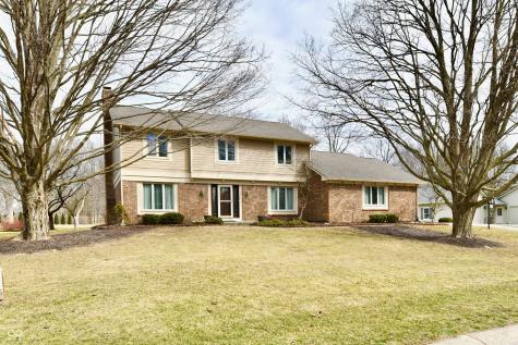 1120 Williamsburg Lane Zionsville IN 46077