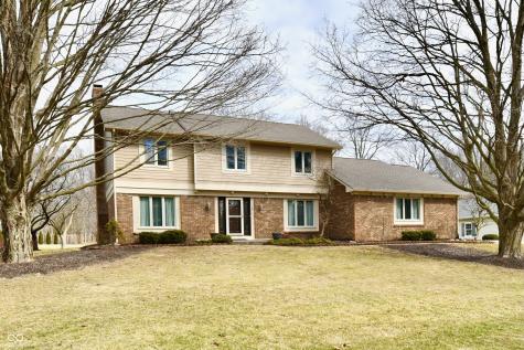 1120 Williamsburg Lane Zionsville IN 46077