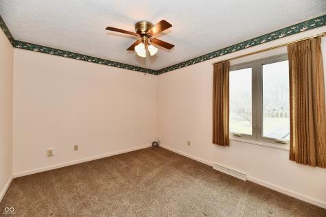 1120 Williamsburg Lane Zionsville IN 46077