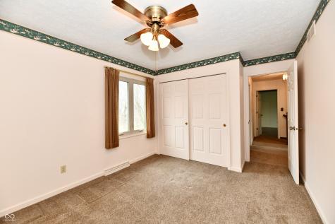 1120 Williamsburg Lane Zionsville IN 46077