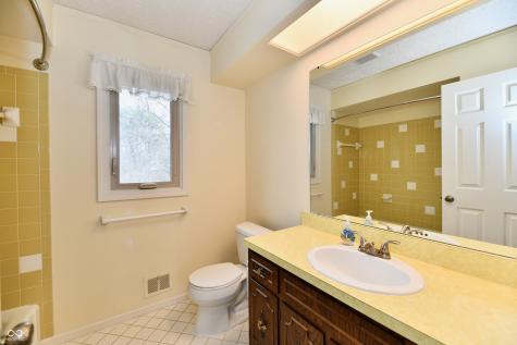 1120 Williamsburg Lane Zionsville IN 46077