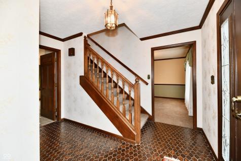 1120 Williamsburg Lane Zionsville IN 46077