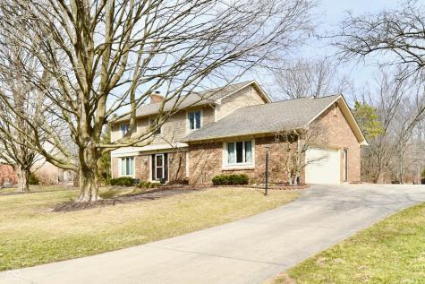1120 Williamsburg Lane Zionsville IN 46077