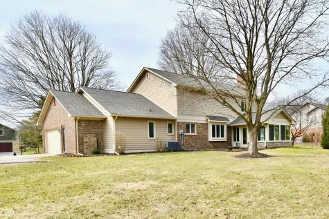 1120 Williamsburg Lane Zionsville IN 46077