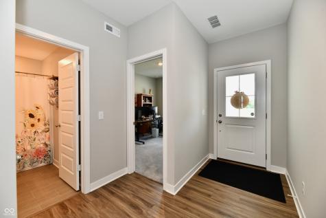 31 Hollister Way Cicero IN 46034