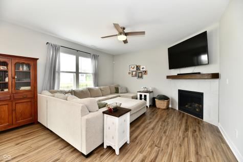 31 Hollister Way Cicero IN 46034