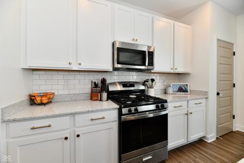 31 Hollister Way Cicero IN 46034