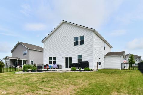 31 Hollister Way Cicero IN 46034