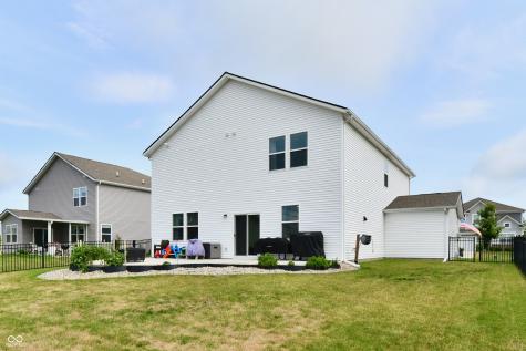 31 Hollister Way Cicero IN 46034