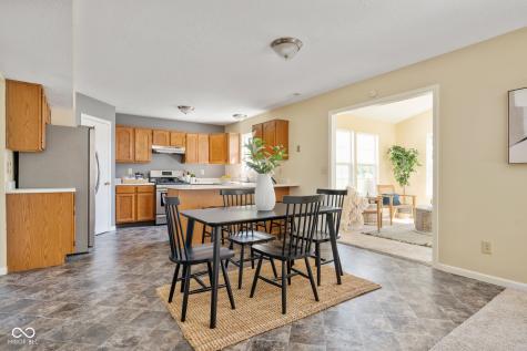 12123 Bearsdale Drive Indianapolis IN 46235